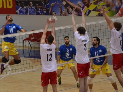 הצהובים בארבע הגדולות (איגוד הכדורעף)