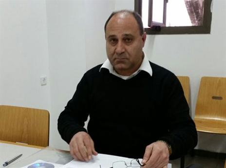 לא יודע לשיר את ההמנון. אבו יונס