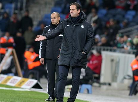 רוני לוי. עדיין מחפש קשר (יוסי שקל)