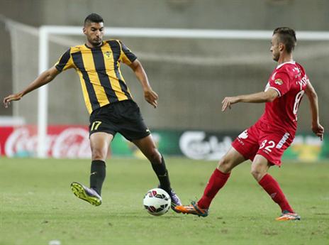 יחזור לספסל. לידור כהן (אלן שיבר)