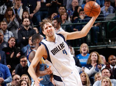 היה קשה, אבל בסוף דאלאס ניצחה (GETTY)