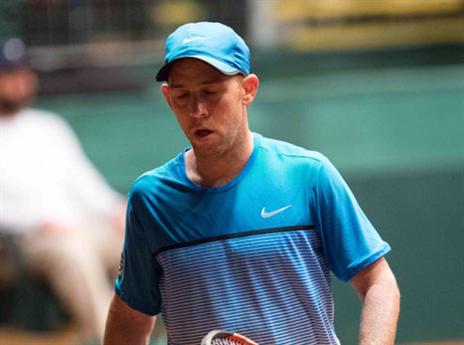 סלע. הפנים אומרות הכל