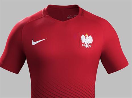 תלבושת החוץ של פולין