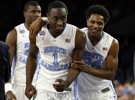 וויליאמס ופינסון חוגגים העפלה עם צפון קרוליינה (getty)