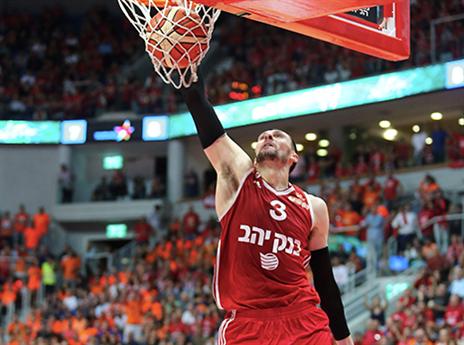 הופעה אדירה של גפני לא הספיקה (צילום: אלן שיבר)