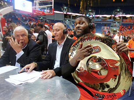 קרוב ללב (צילום: אלן שיבר)