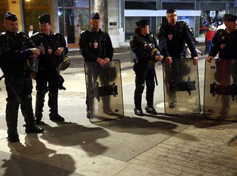 לכוחות הביטחון בצרפת יש עבודה רבה (GETYIMAGES)