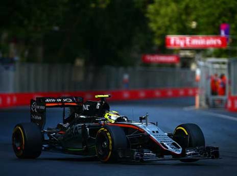 מצטיין סוף השבוע. פרז ומכוניתו (getty)