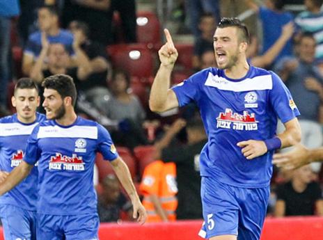 יתבע את המועדון? תומא (דני מרון)