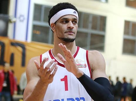 הוא כבר בטורקיה. ג'וש דאנקן (אלן שיבר)