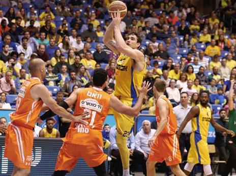 אלכסנדר. שוב פה (אלן שיבר)