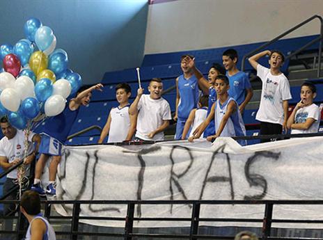 גם האוהדים הופיעו (אלן שיבר)