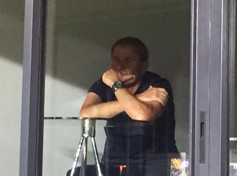 עלה ליציע. אלי גוטמן