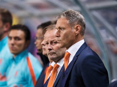 פתחו בתיקו מול שבדיה. ואן באסטן ובלינד (gettyimages)