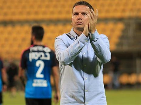 מרוצה מהשער הנקי ומהמקום הראשון. בכר (סוכנות ג'יני)