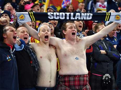 אוהדי סקוטלנד בדרבי (Getty)