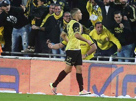 שער שלא הספיק, שכטר (אלן שיבר)