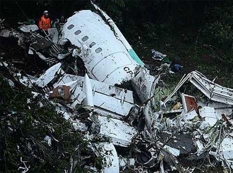 3 שחקנים שרדו את הטיסה (Getty)