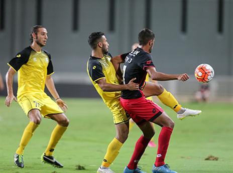 אולסק (משמאל). יעדר מתקופה ארוכה (צילום: נמרוד גליקמן)