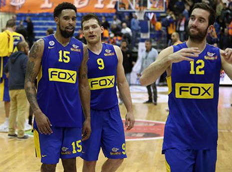 כבר לא מצפה לכלום. מקל (אלן שיבר)