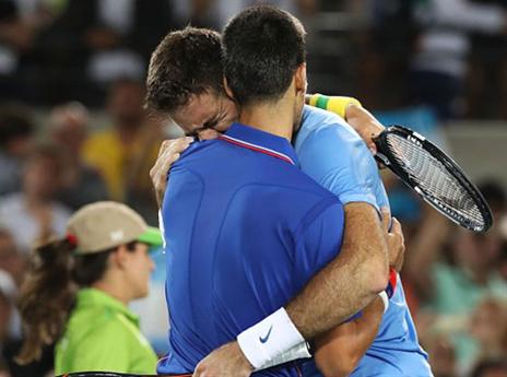 דל פוטרו ריגש את העולם על חשבון ג'וקוביץ' (getty)