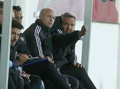 קרויף. חייב לעשות חושבים עם עצמו (צילום: אלן שיבר)