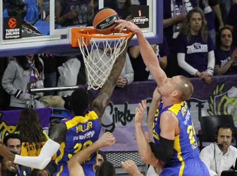 אייברסון מטביע את ריאל. לא הספיק לניצחון (getty)