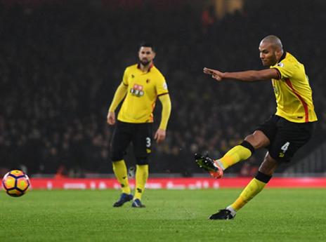 נעזר ברגל של ראמזי. קאבול (Getty)