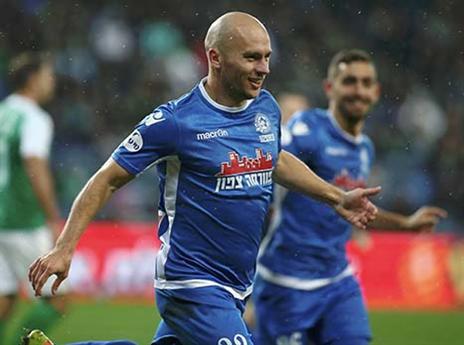 יישאר מחוץ לסגל. אדאמוביץ' (צילום: אלן שיבר)