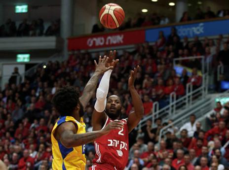 גם הוא לא פגע. דייסון (אלן שיבר)