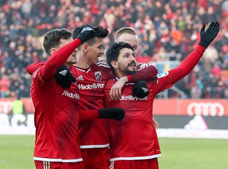 הפך לסמל בקבוצה מגרמניה (Getty)