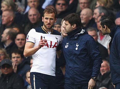 קיין ופוצ'טינו. המאמן יוכל להשתמש בו העונה? (Getty)
