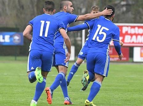 סיימו את דרכם