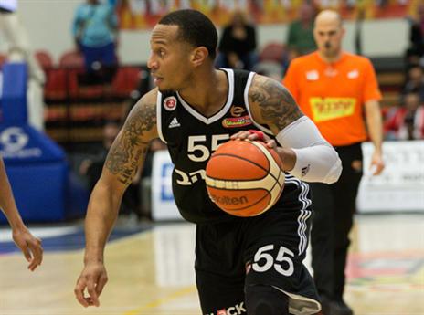 נעלם יחד עם כל הקבוצה. ג'רלס (מנהלת הליגה)