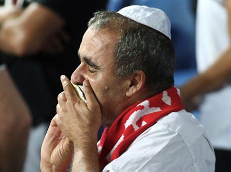 ואיזה מסכנים האוהדים (אלן שיבר)