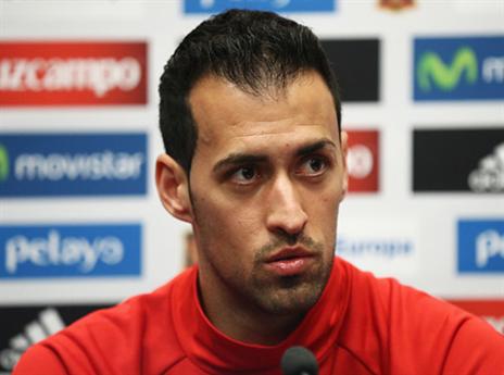 סרחיו בוסקטס וספרד מוכנים למקדוניה (getty)