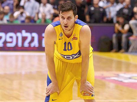 פניני. למרות היותו סמל, לא צפוי לקבל חוזה (אלן שיבר)