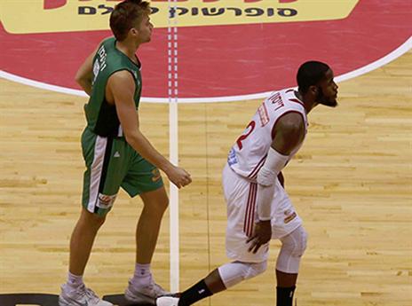 דייסון עם משחק לא מהעולם הזה. 30 נקודות! (אלן שיבר)