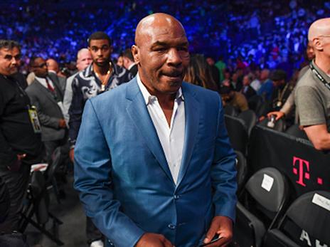 איך לא, מייק טייסון האגדי (getty)