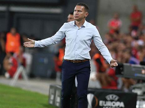 בכר. שוקל לבצע רוטציה (אלן שיבר)