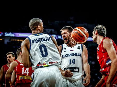 הבריחה הלבנה לא איחרה לבוא (FIBA)