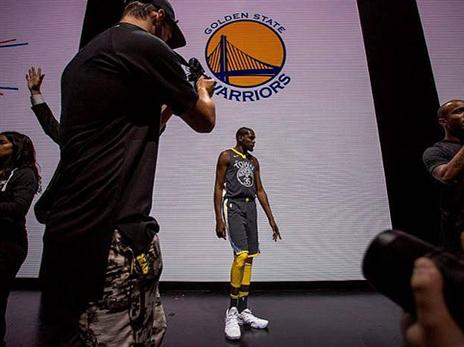 יום תקשורת מיוחד באוקלנד (טוויטר)