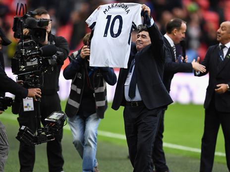 הביא אנרגיות. מראדונה (getty)