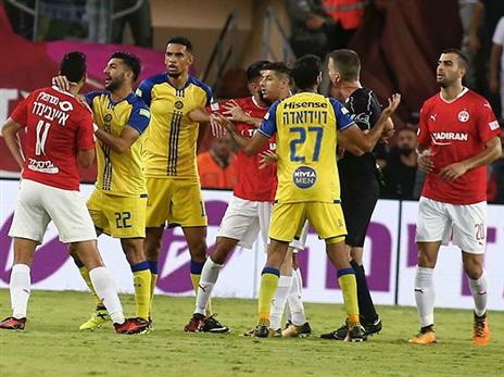 הרבה עצבים, מעט כדורגל (אלן שיבר)