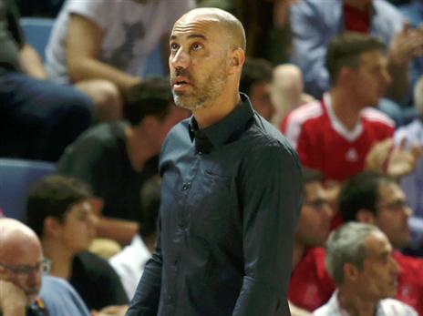 מעמדו בספק? טפירו (מנהלת הליגה)