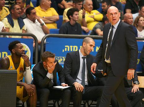 הפנים לרוסיה. ספאחיה (אלן שיבר)