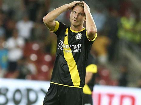 חוזר להרכב. גלזר