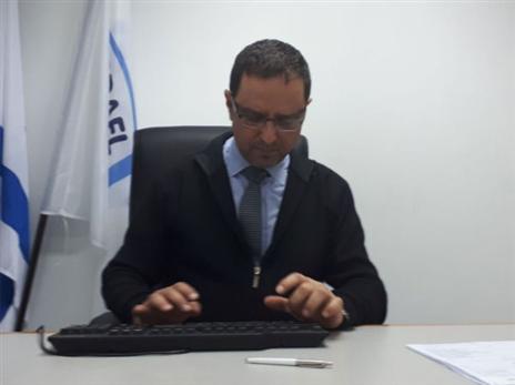 אב בית הדין, ישראל שמעוני. החליט לא להפחית נקודות