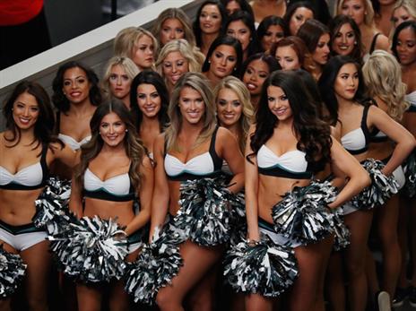 לא מרגישים את הקור באיצטדיון הסגור (getty)