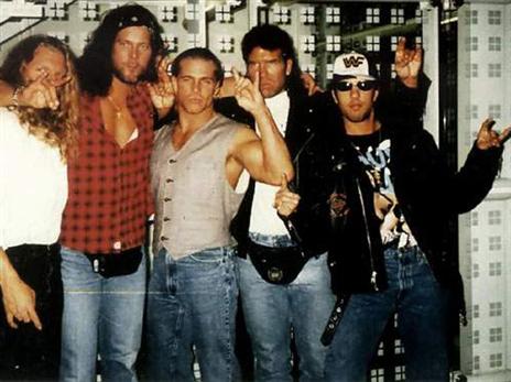 שלטו ב-WWF ללא עוררין (getty)